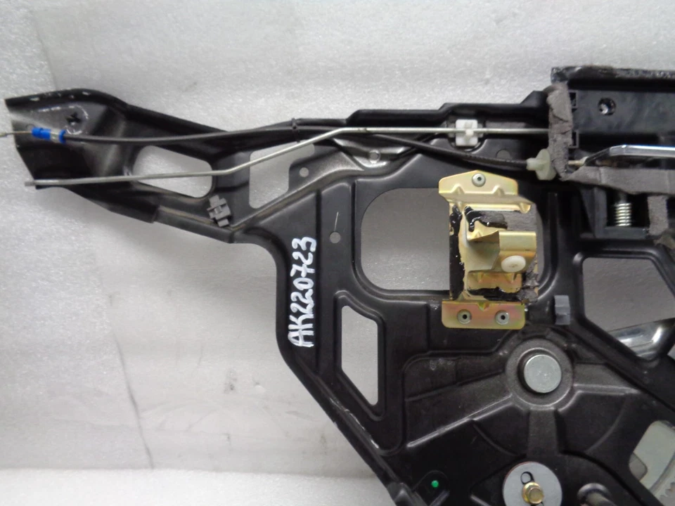 95-02 Land Rover Range Rover Regulador de ventana lateral del conductor trasero izquierdo OEM AK220723 Foto 4 de 4