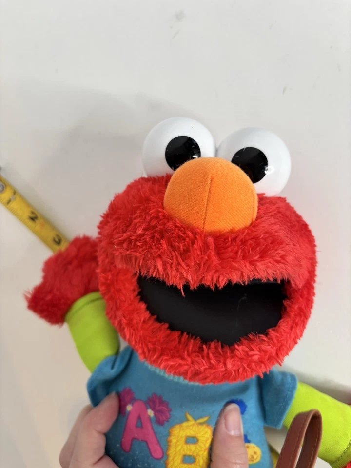 Sesame Street Talking ABC Elmo Alphabet Song Stuffed Animal Plush 12” Toy 2013 - Image 4 of 4