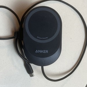 Anker - MagGo Wireless Car Charger (Qi 2.0, 15W) - Black USED