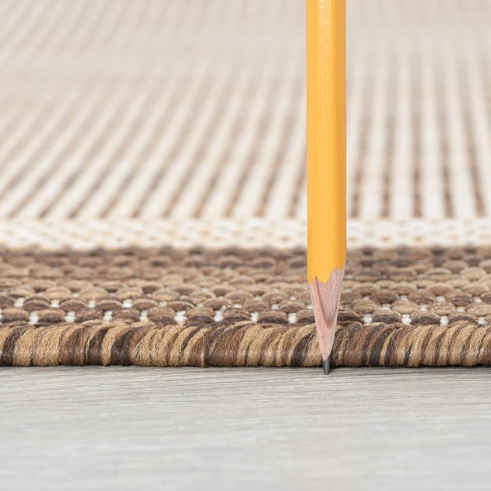 2x3 Gold Single-Color Flat Solid Lines Bordered ECO1203 - Aprx 2' x 2' 11" - Image 2 of 2