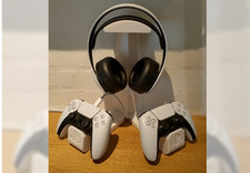 ps5 controller/headphone holder stand.