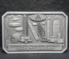 XC17175 NOS VINTAGE 1970s PETROLEUM CHEMICAL DIVISION SAFETY AWARD BELT BUCKLE