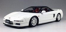 One Model Honda NSX-R NA1 1:18 White Resin OM18-NSX-WHT1