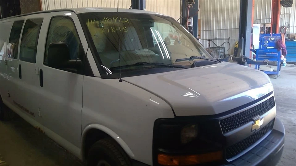 Автоматическая коробка передач 4,8 л подходит для фургона 13-15 EXPRESS 2500 10312062 - Изображение 2 из 4