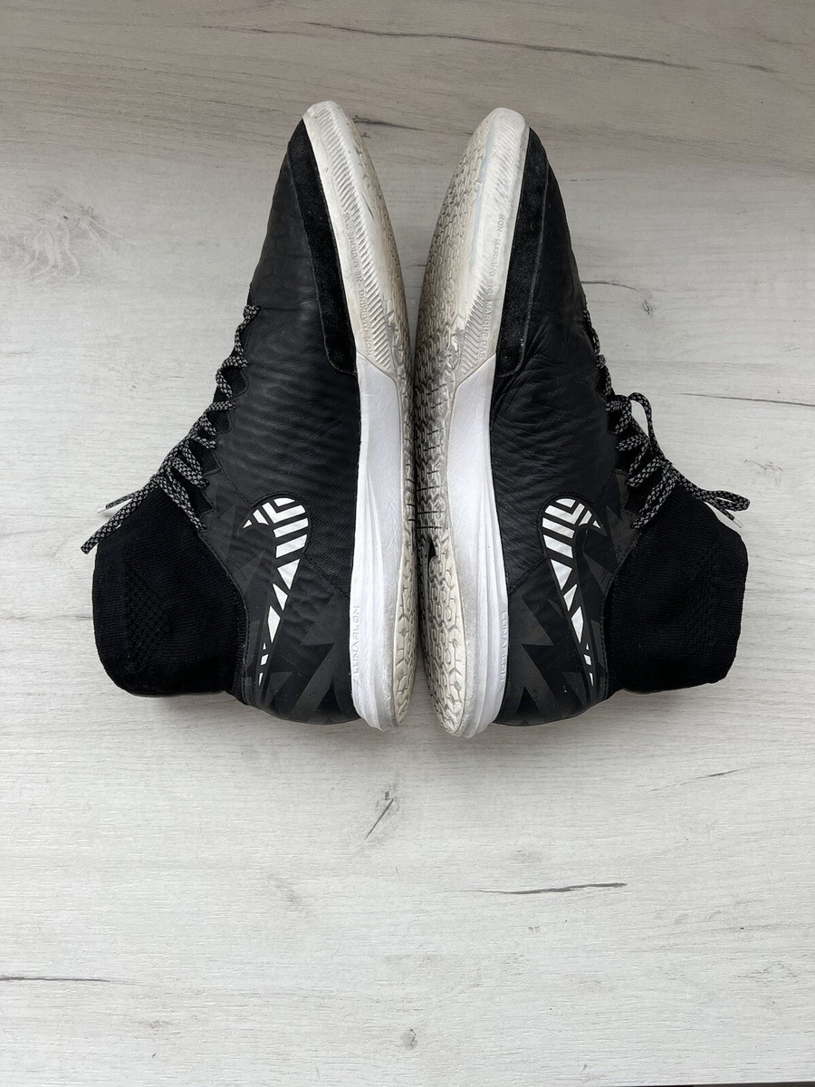 Nike MagistaX Obra Proximo Street IC Black White Football Soccer