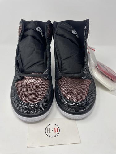 New Wmns Air Jordan 1 Retro High OG Fearless 2018 Metallic Rose Size 7.5W/6 Mens - Picture 2 of 5
