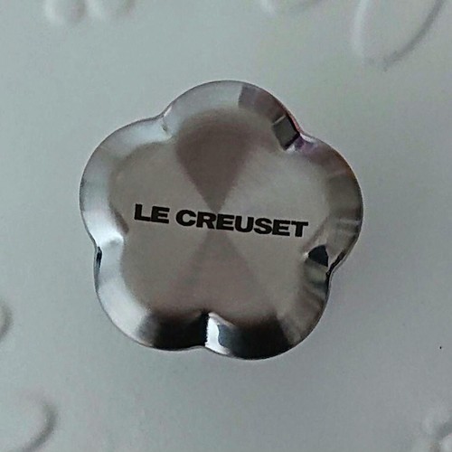 Le Creuset Miffy Cocotte fleur 20cm cotton with outer box manual limited UNUSED - Picture 9 of 24