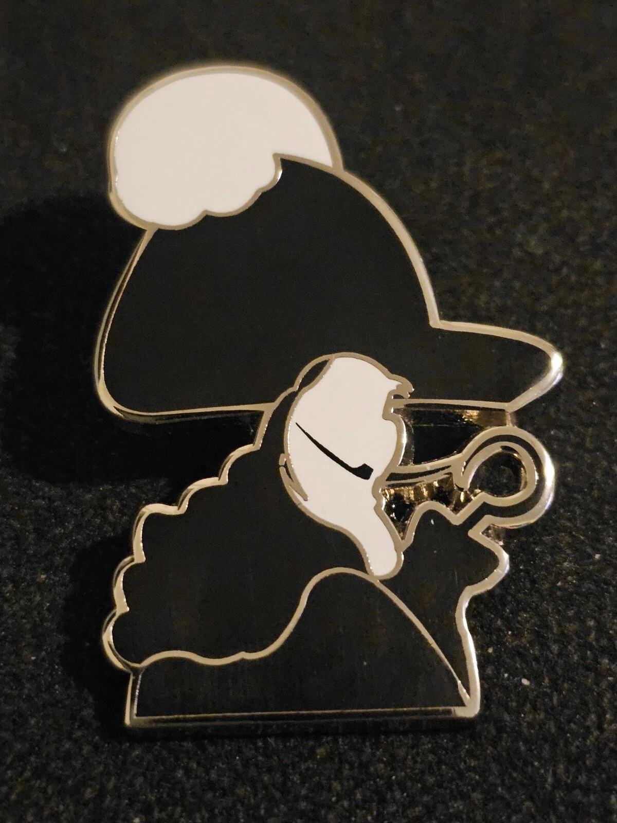 Disney Trading Pin 154738 Captain Hook Black and White Silhouette Villains (20)