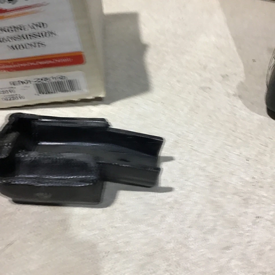 Montaje de transmisión trasera 2619 1 pieza para Lincoln Continental 1968-1979 AT Foto 3 de 3