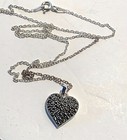 Foto 1 di 5