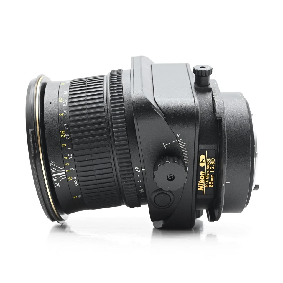 Nikon Nikkor PC-E 85mm f2.8 D Micro Lens PCE [Parts/Repair] #414 - Image 2 of 4