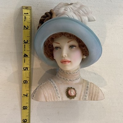 Cameo Girls Lady Vase Judith 1910 Transatlantic Lady Bust 2000 s brooch  