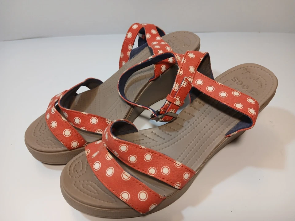 Crocs Leigh II Plataforma Cuña Sandalia Tacones, Tacones Firth Block, Para Mujer Talla 11 Foto 2 de 4