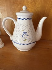 Vintage Farmhouse Ceramic Country Goose w/ Bl...