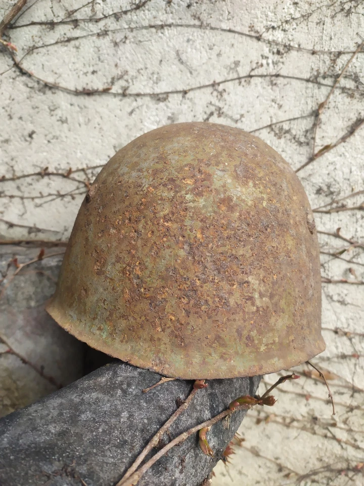 elmetto Italiano m33 REI Relic Scavo Ww2 Bellico guscio - Immagine 2 di 4