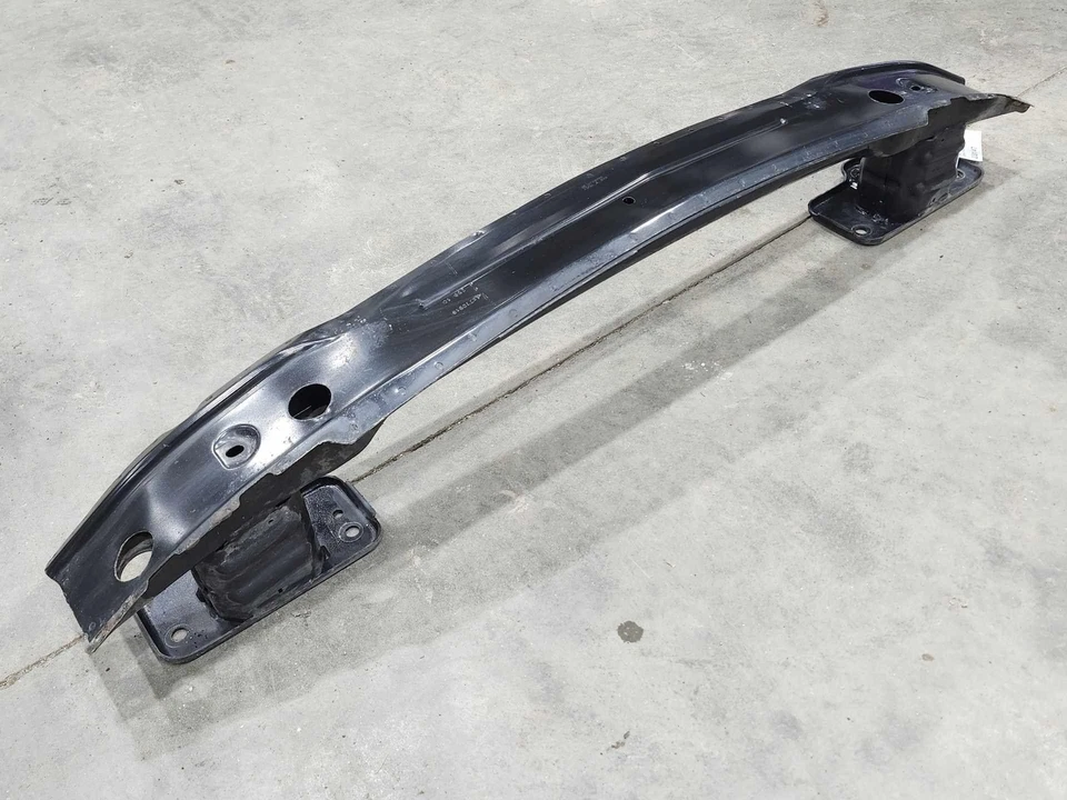 2010-2013 Buick Lacrosse Rear Bumper Impact Bar Reinforcement OEM 12768289 - Image 3 of 4