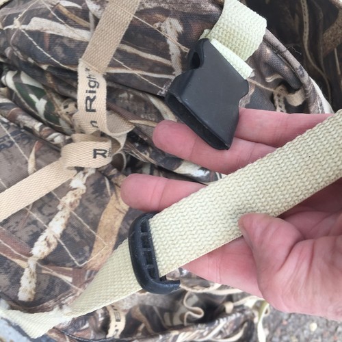 RIG'EM RIGHT WATERFOWL FIELD BULLY DOG BLIND OPTIFADE MARSH CAMO - Picture 8 of 10