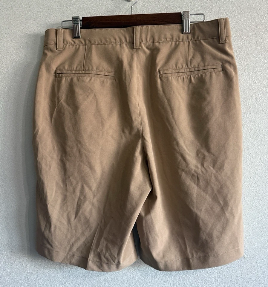 Pantalones cortos de golf Ben Hogan Performance Active Flex para hombre caqui talla 34 Foto 2 de 4