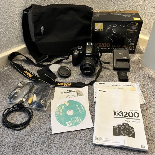 Nikon D3200 24,2 MP CMOS Lustrzanka cyfrowa z zestawem LCD VR II 18-55 mm Torba transportowa w pudełku - Zdjęcie 1 z 12