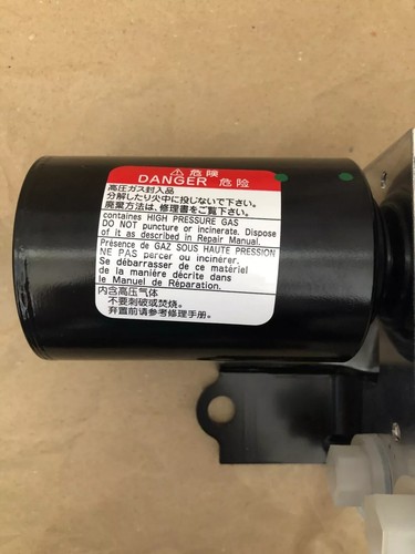 TOYOTA Genuine 48006-60031 OEM Stabilizer Control Housing Assy with Accumulator - Picture 7 of 19