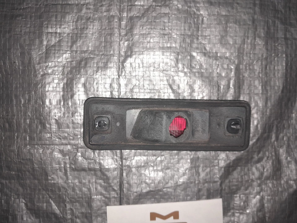 85-89 TOYOTA MR2 PASAJERO DERECHO LUZ MARCADORA LATERAL 1985-1989 ROJO DERECHO Foto 3 de 3