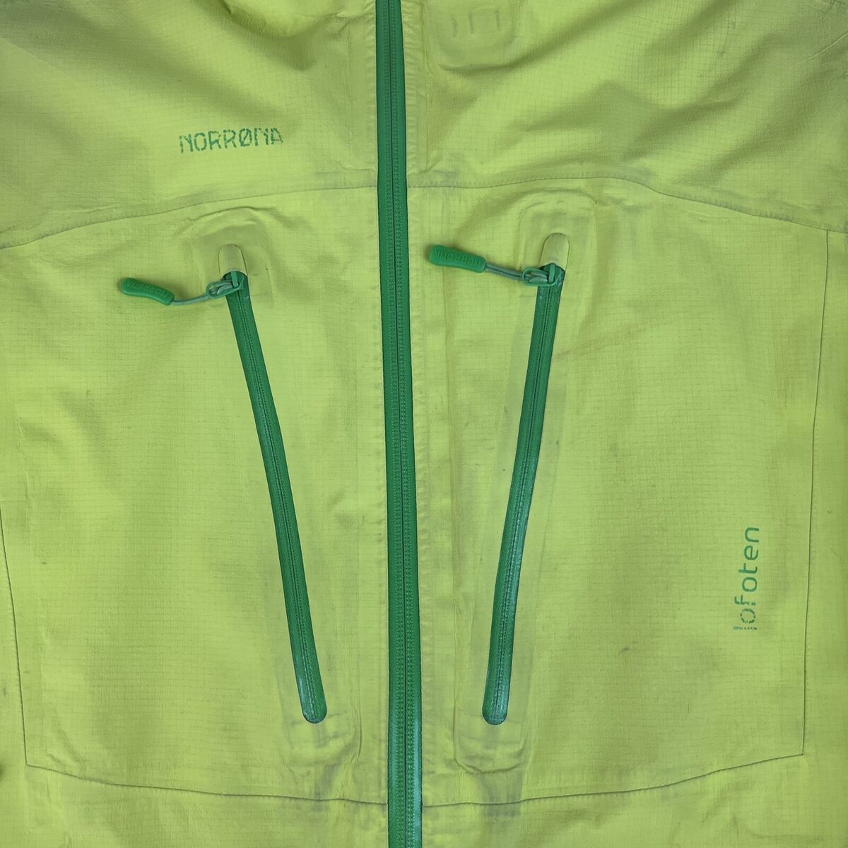 Norrona Lofoten Gore-Tex Shell Jacket Women's Size M Neon Norrona Lofoten Gore-Tex Shell Jacket Women's Size M Neon