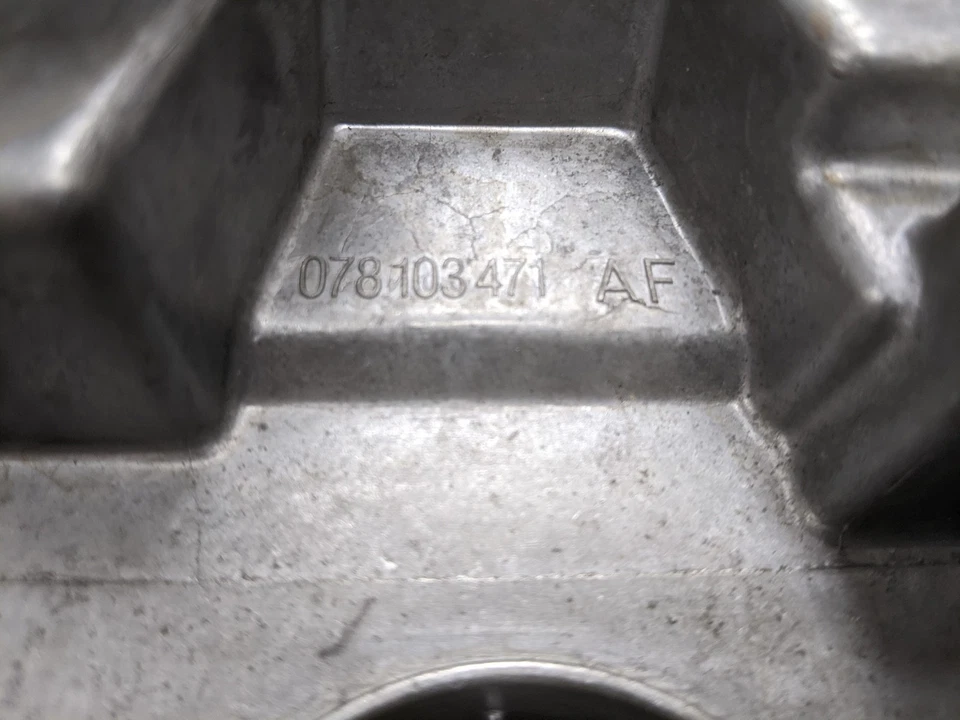 Cubierta válvula izquierda para 00-04 Audi A6 Quattro 2.7 078103471AF Turbo Foto 3 de 4