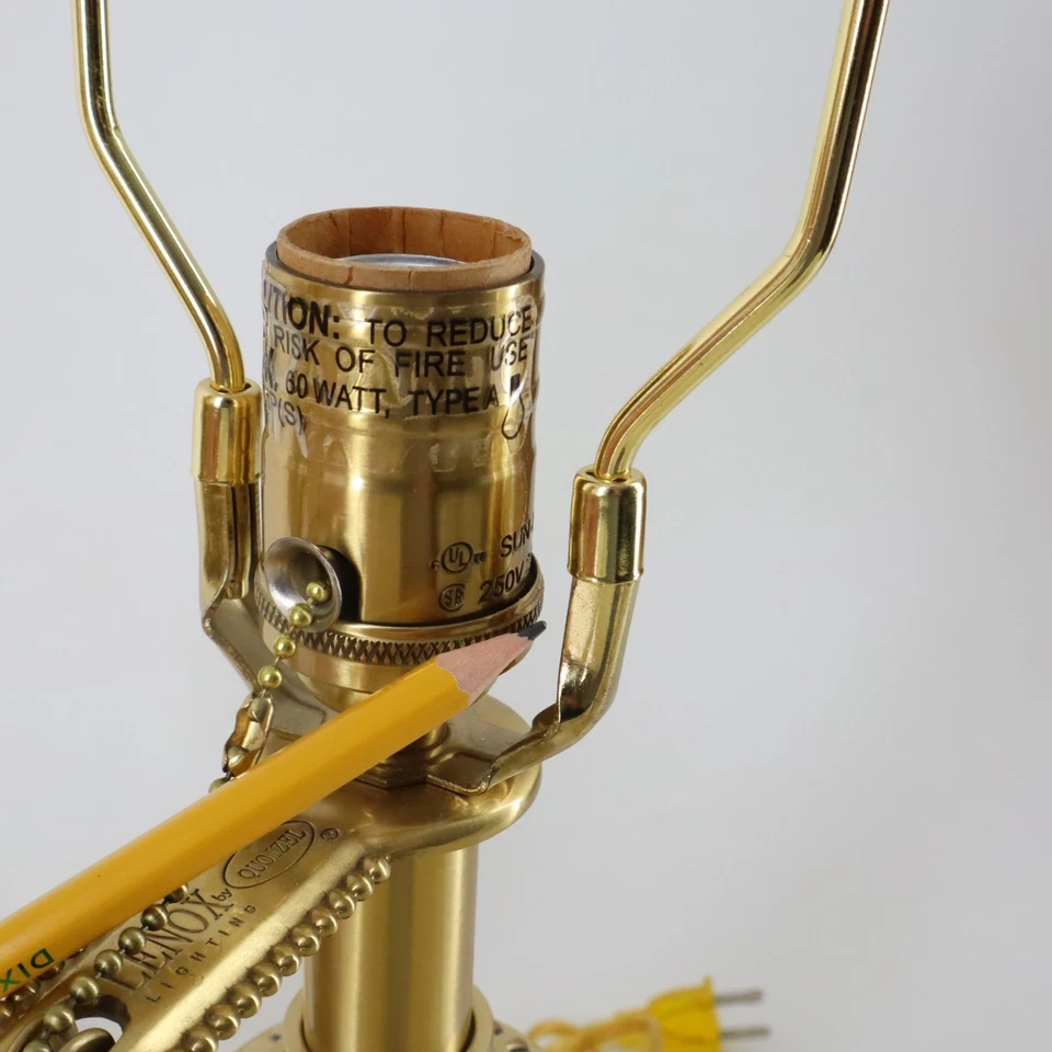 Lenox Quoizel Table Lamp Tracery LX6516H Brass Base - Image 4 of 4