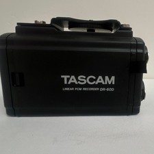 TASCAM DR-60D Portable Digital Recorder XLR In Camera Out Line Out Phones