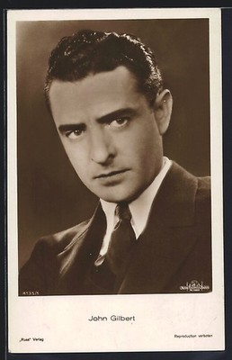 Ansichtskarte Schauspieler John Gilbert im Anzug ernst schauend 