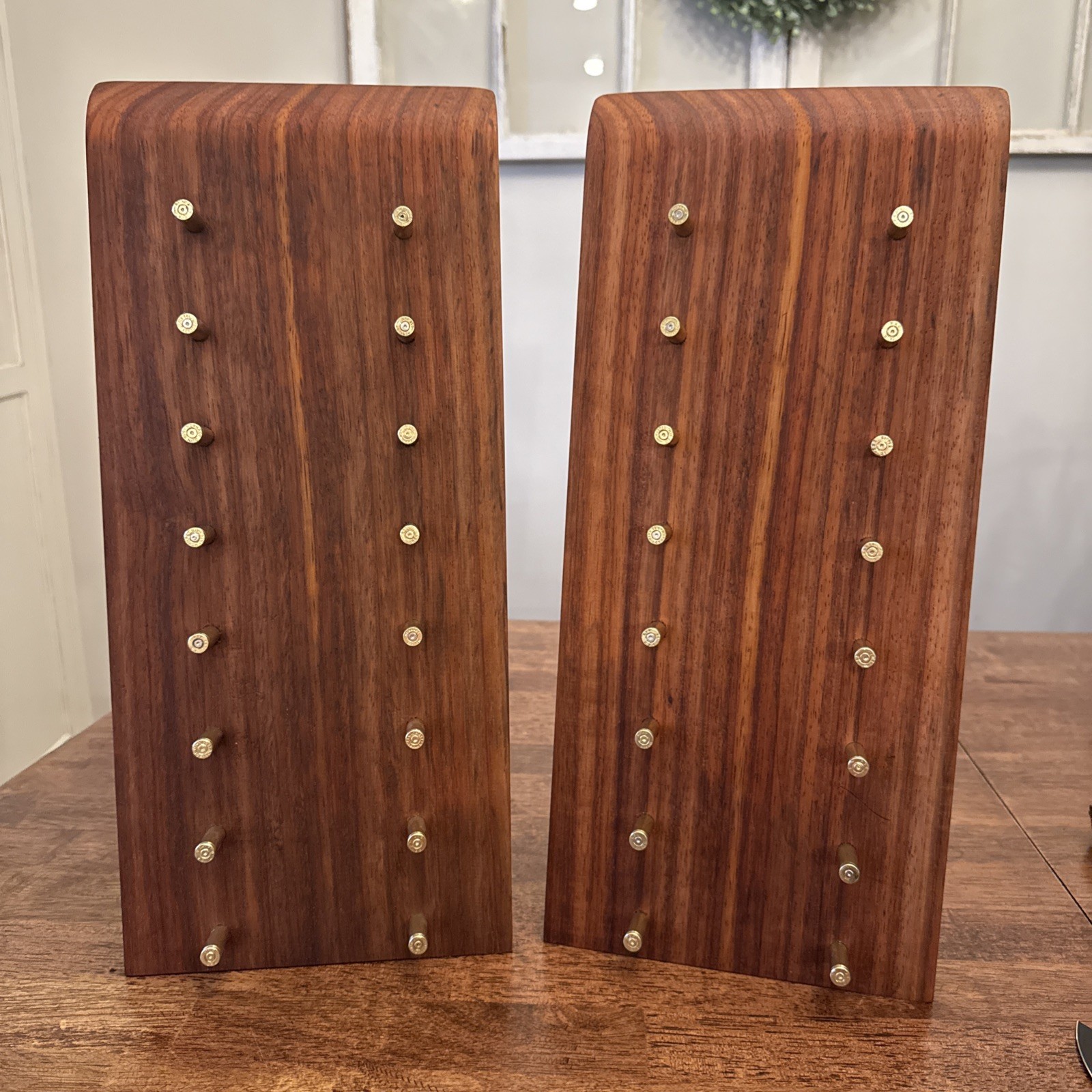 Blood wood, knife display stand or wall mounted. Laser engraving available. 