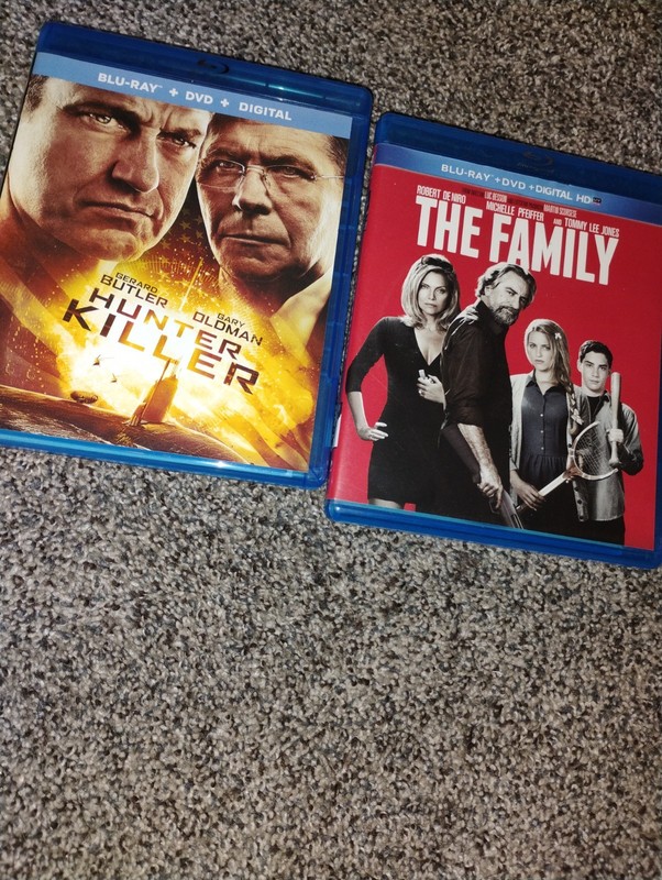 Blu Ray~Lot Of 2~HUNTER KILLER G BUTLER & THE FAMILY,DE NIRO- PFEIFFER