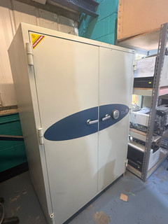 Phoenix 4620 Series Security Safe