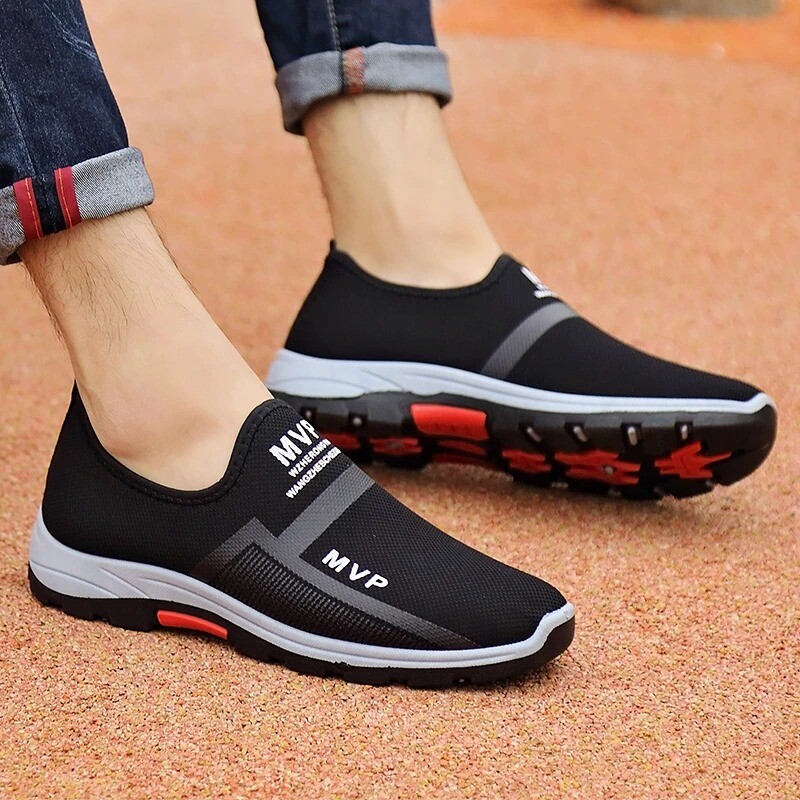 Summer Mesh Men Lightweight Sneakers 