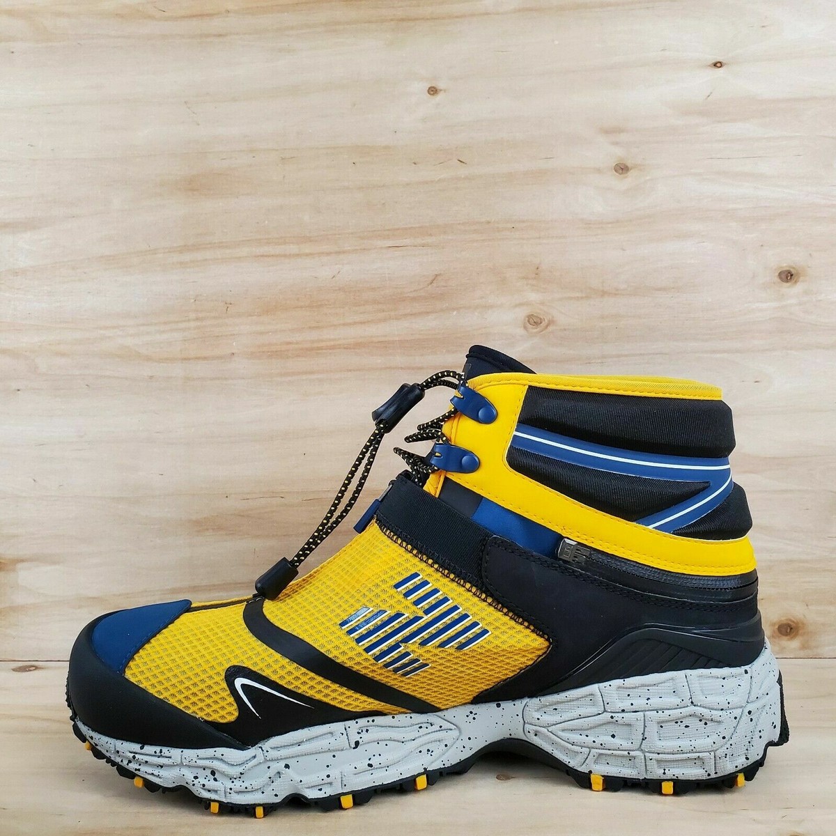 New Balance TDS NIOBIUM x Tokyo Design Studio BOOTS YELLOW New Balance TDS NIOBIUM x Tokyo Design Studio BOOTS YELLOW