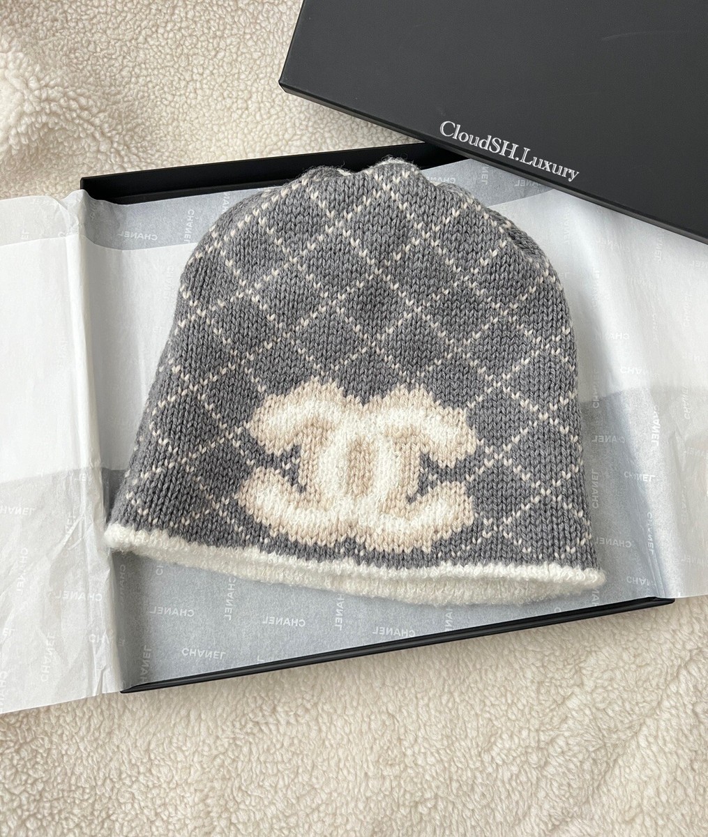 Auth BN Chanel Classic CC Logo White Wool Knit Beanie | eBay
