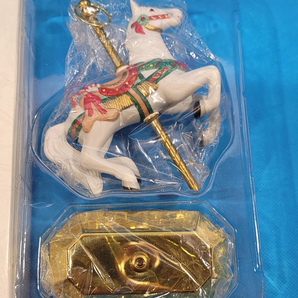 Vintage Christmas Ornament Tobin Fraley Carousel Ceramic Decor 1994 - Image 2 of 4