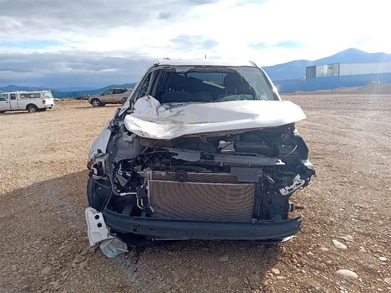 Tapa central llanta Kia Sportage 2015 8316602 Foto 3 de 4