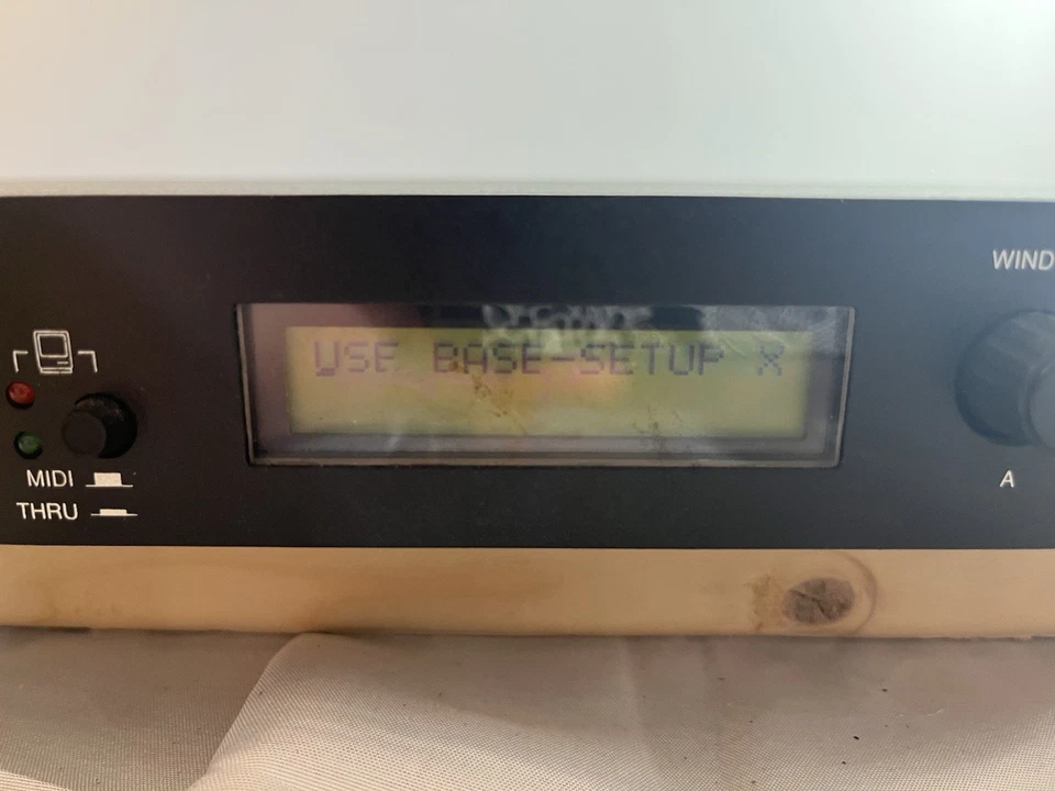 MOTU Midi Timepiece II Midi Interface -Working-Excellent-Condition - Image 2 of 4