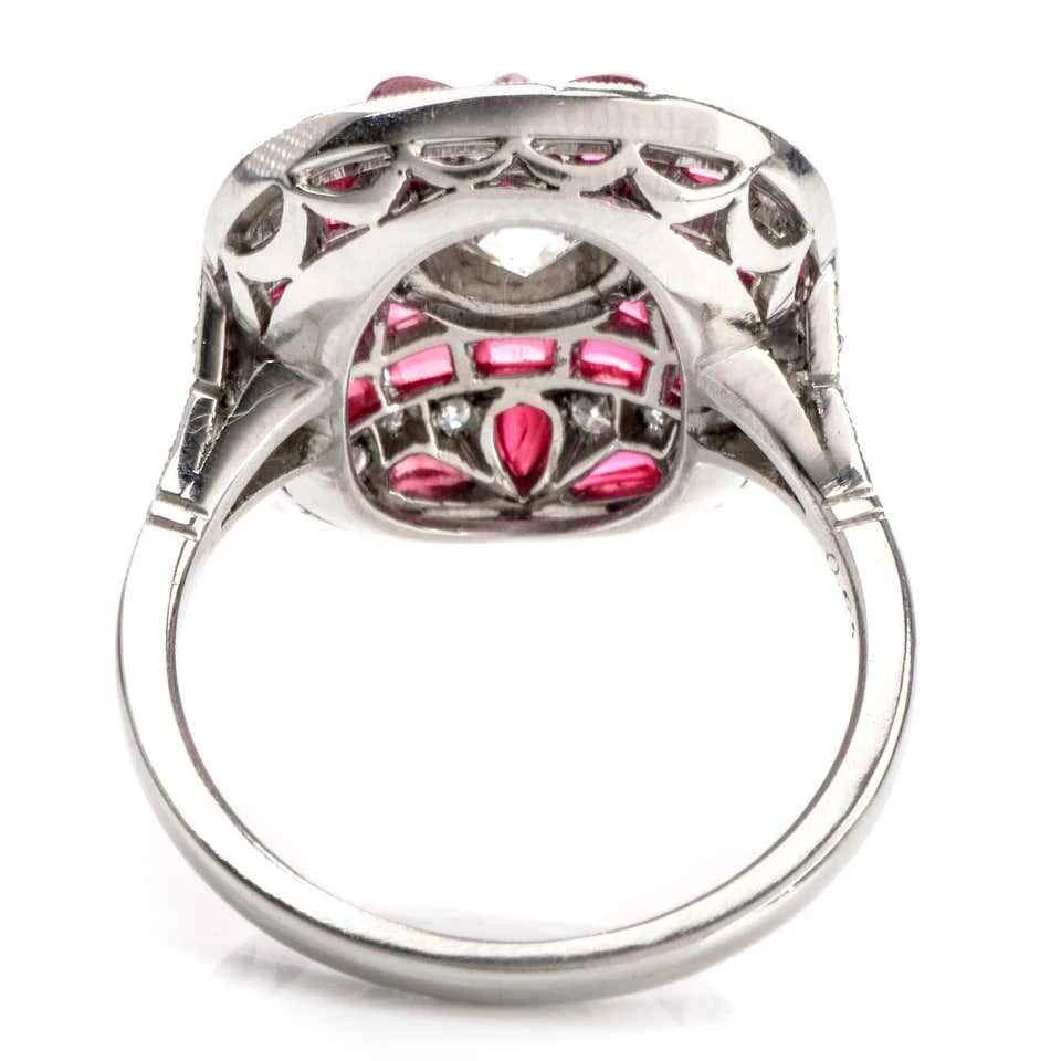 Wonderful 2.60 CT Red Ruby & White CZ Fabulous Art Deco Cocktail Engagement Ring - Image 3 of 4