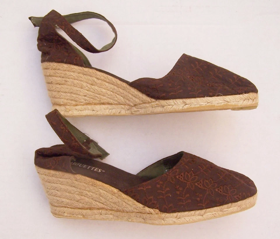 Zapatos para mujer Silhouettes marca marrón con ojales talla 13M Foto 2 de 3