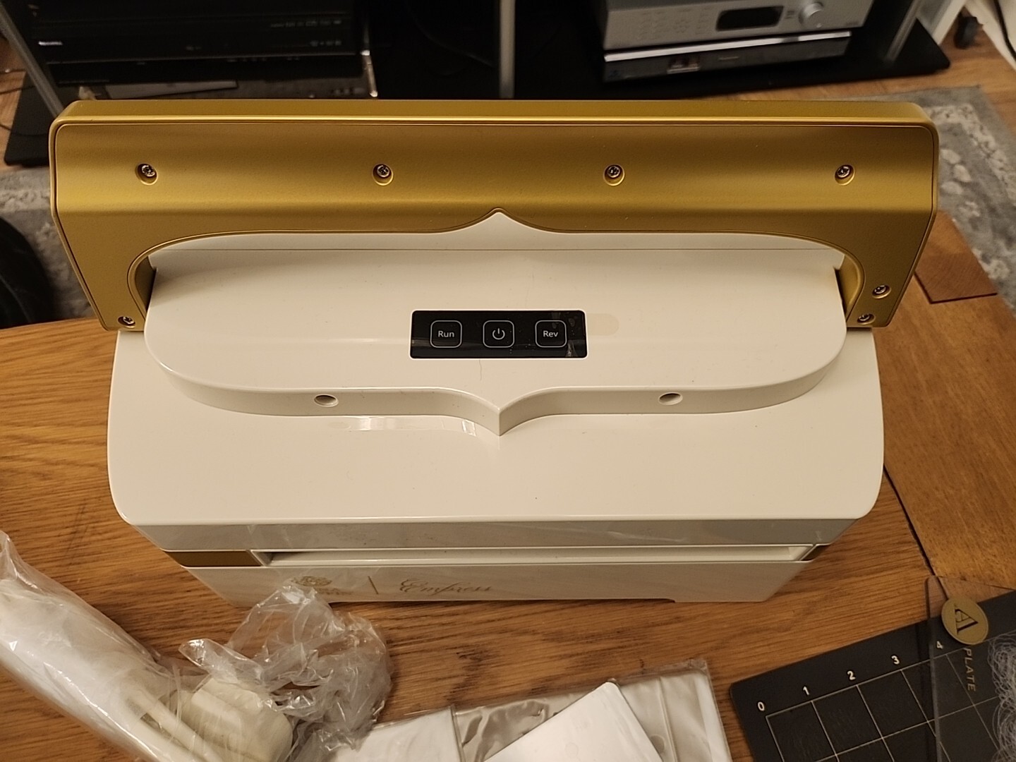 Anna Griffin Empress Electronic Die Cut & Emboss Machine with Accessories eBay