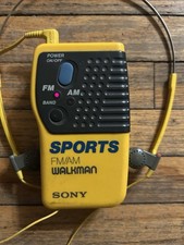 vtg SONY WALKMAN SPORTS FM/AM RADIO w/ Original Headphones SRF-8 Tested Working