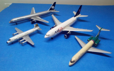 Herpa Wings 1:500 Airliner lot- 4 planes. Die-cast, super detailed.