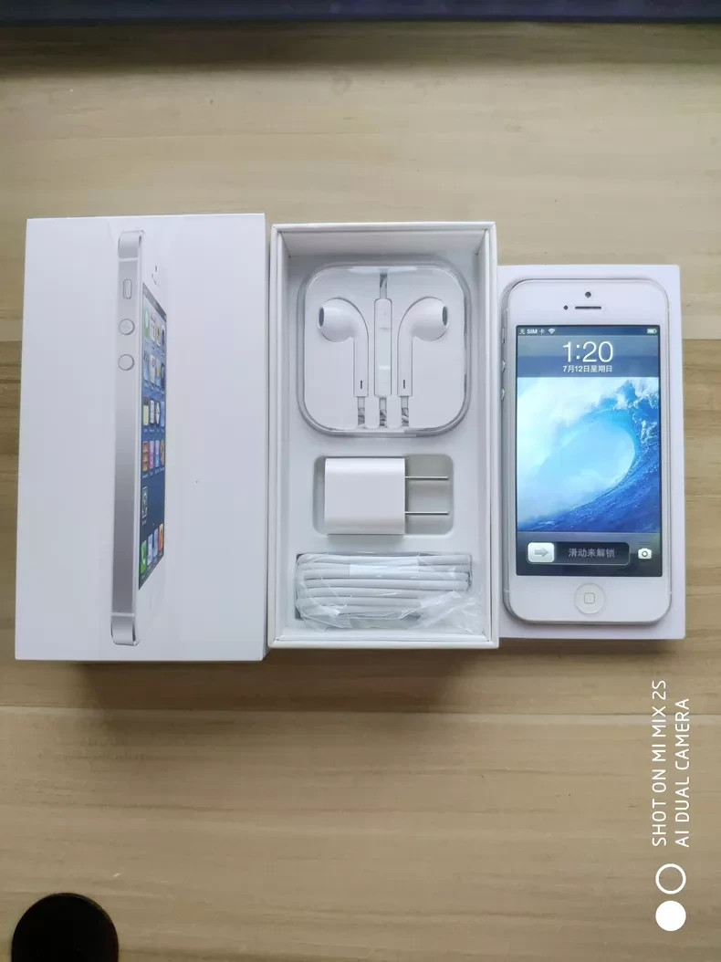 Buy Apple iPhone 5 - 16 GB - White & Silver (Unlocked) online | eBay