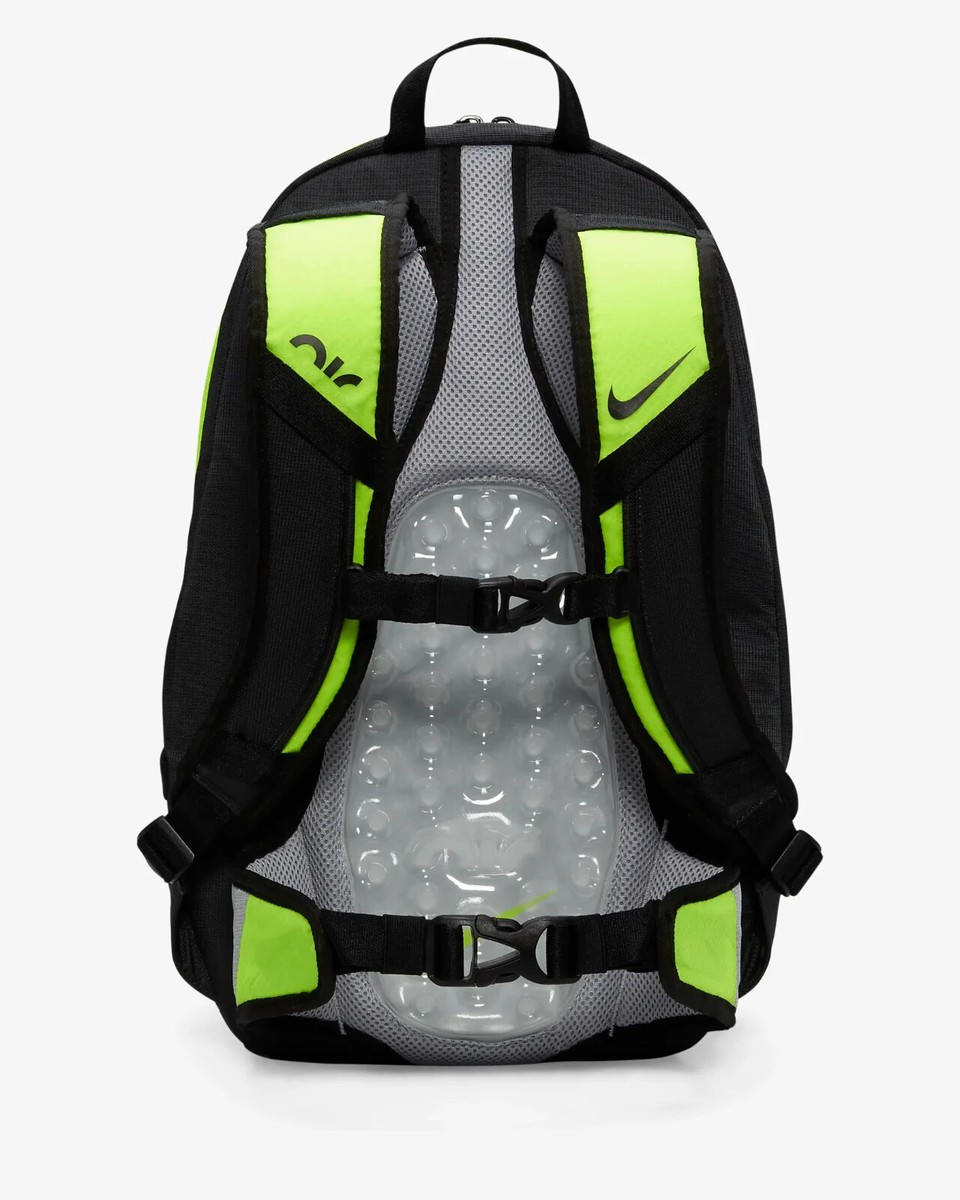 Nike Air Max Backpack (17L) Nike Air Max Backpack (17L)