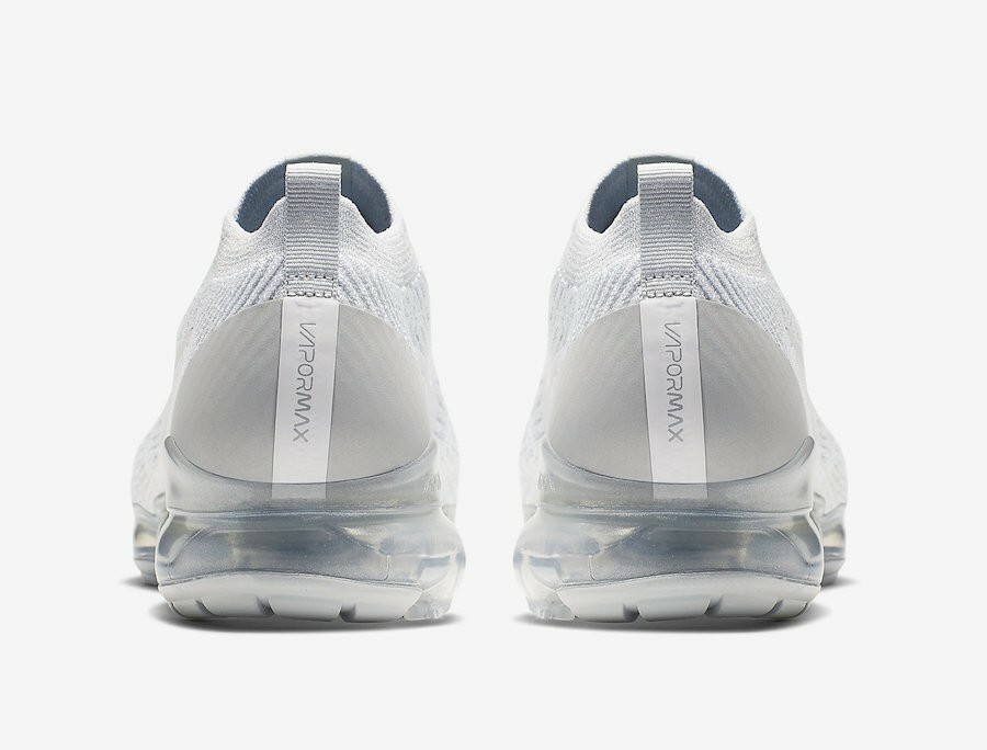 Men's Size 8 Nike Vapormax Flyknit 3 'Pure Platinum' Shoe
