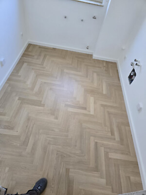 Stabparkett in Eiche select/natur360x60x15 mm   7,776 m²