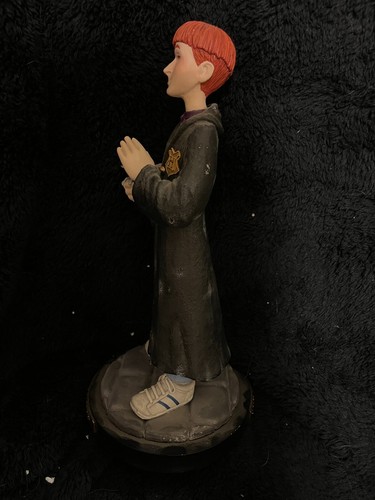 Warner Bros. Studio Store Vintage Harry Potter Ron Weasley Literary Style Statue - Picture 3 of 5