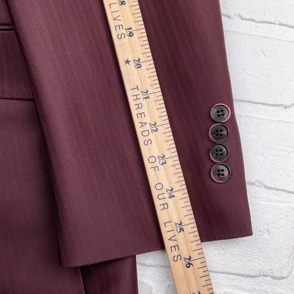 Phoenix Suit Men 42 31Wx31.5L Burgundy Shiny Polyester